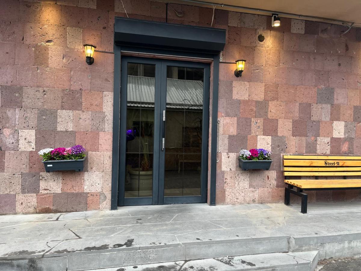Street51 Pansiyon Erivan Dış mekan fotoğraf